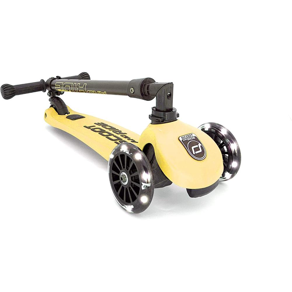 Scoot & Ride - Highwaykick 3 LED Scooter Giallo Limone - EmotionsToy