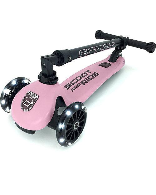 Scoot & Ride - Highwaykick 3 LED Scooter Rosa - EmotionsToy